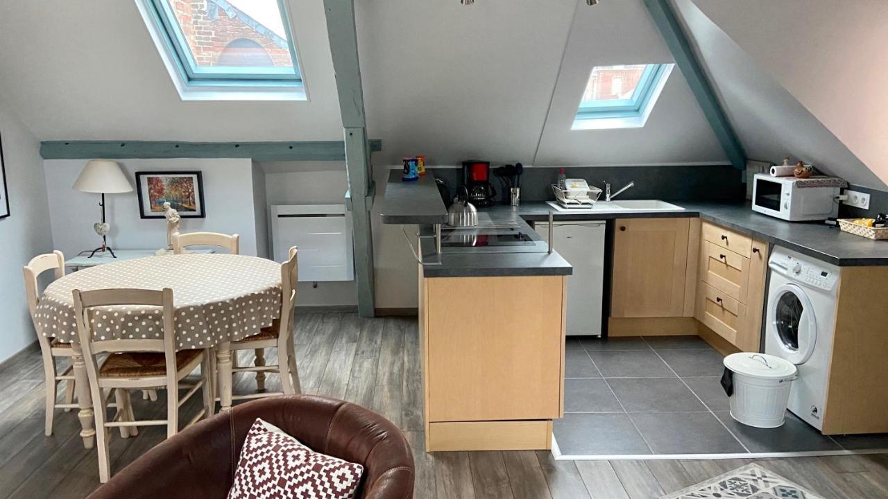 Appartement Sous les toits d'Honfleur Extérieur photo