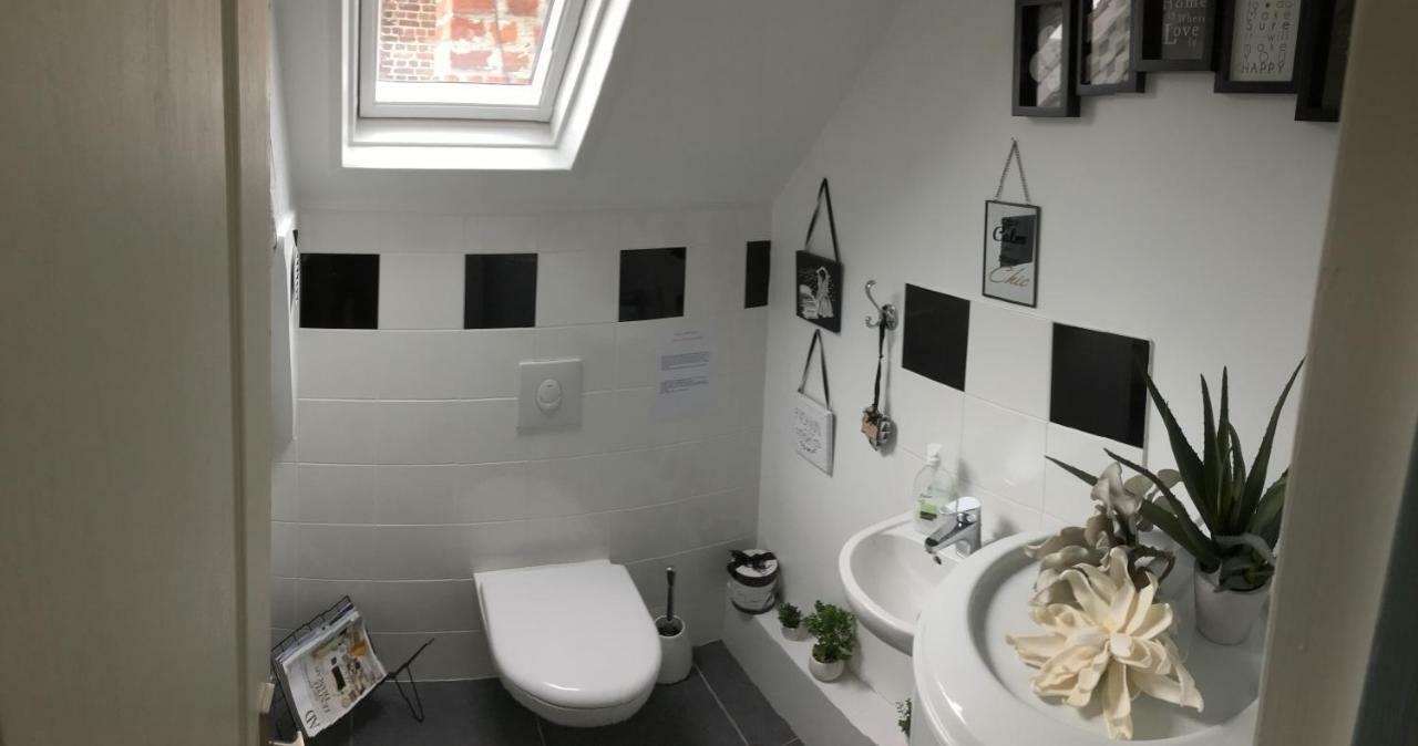 Appartement Sous les toits d'Honfleur Extérieur photo